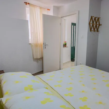 Roko * Podspilje (Split)
